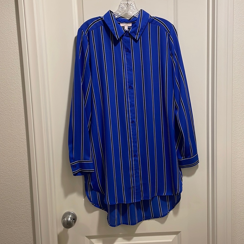 Como Vintage tunic blue button down shirt size S